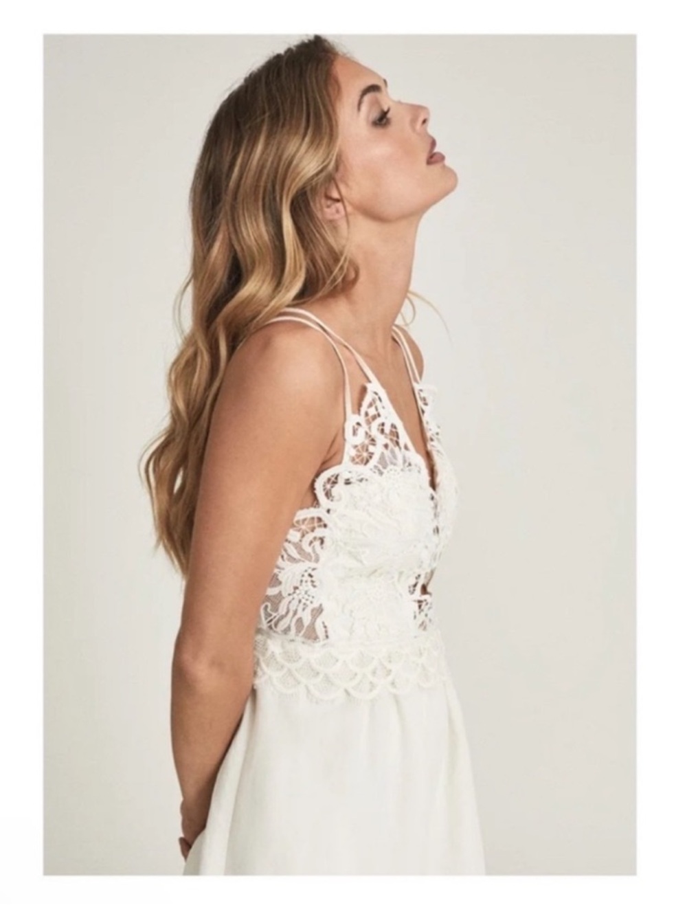 New! REISS Crochet Lace Midi Dress in White - Picture 2 of 13